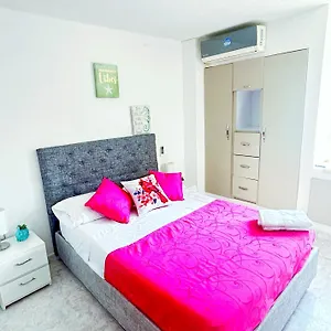 Rodadero Playa Y Diversion Apartahotel